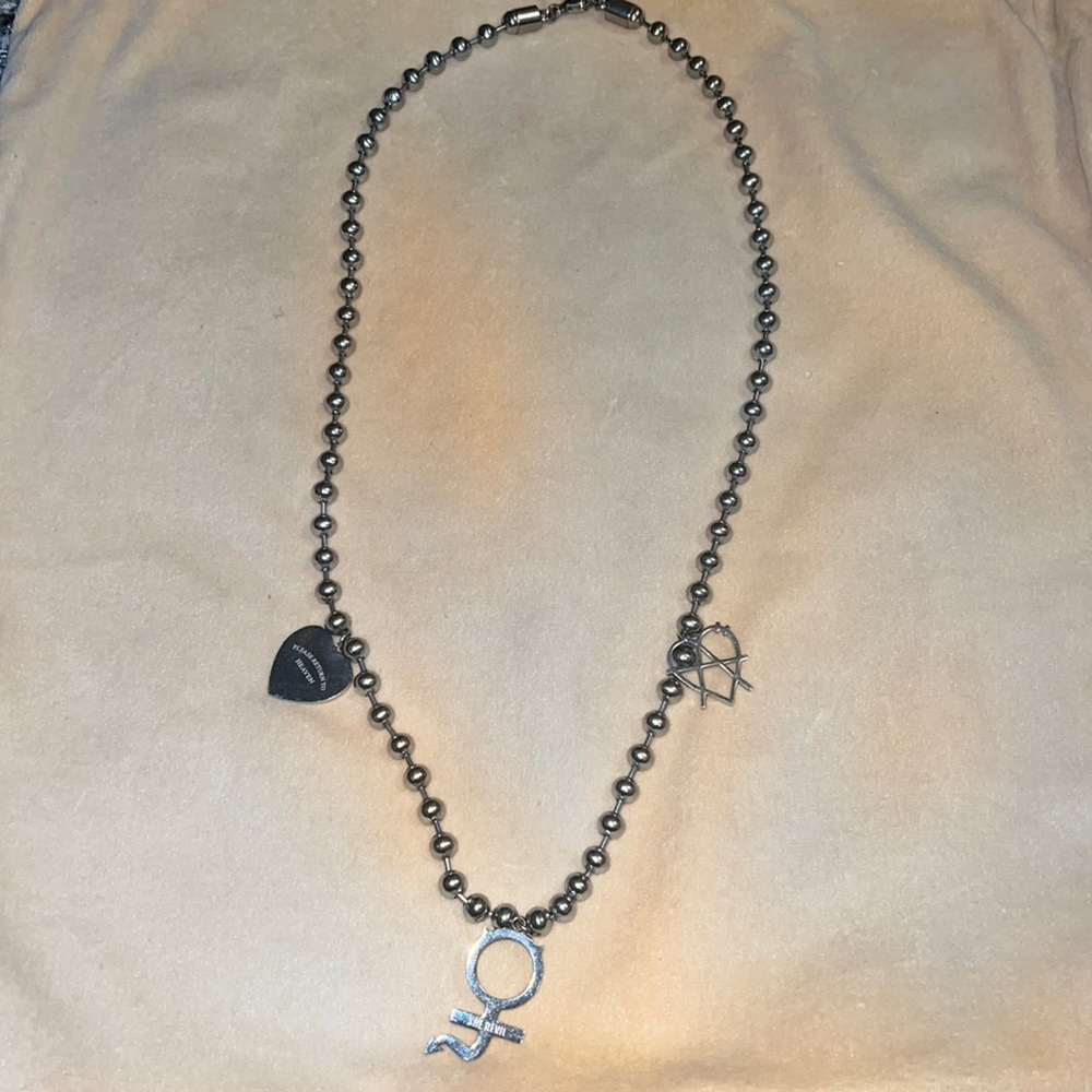 igirl pant chain honestly a great deal #igirl #pantchain